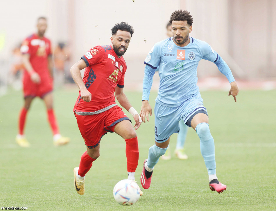 كونترا
يتخطى تجربة الاتحاد