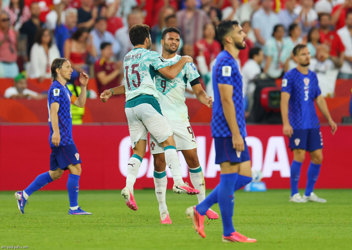 البرتغال تتأهل