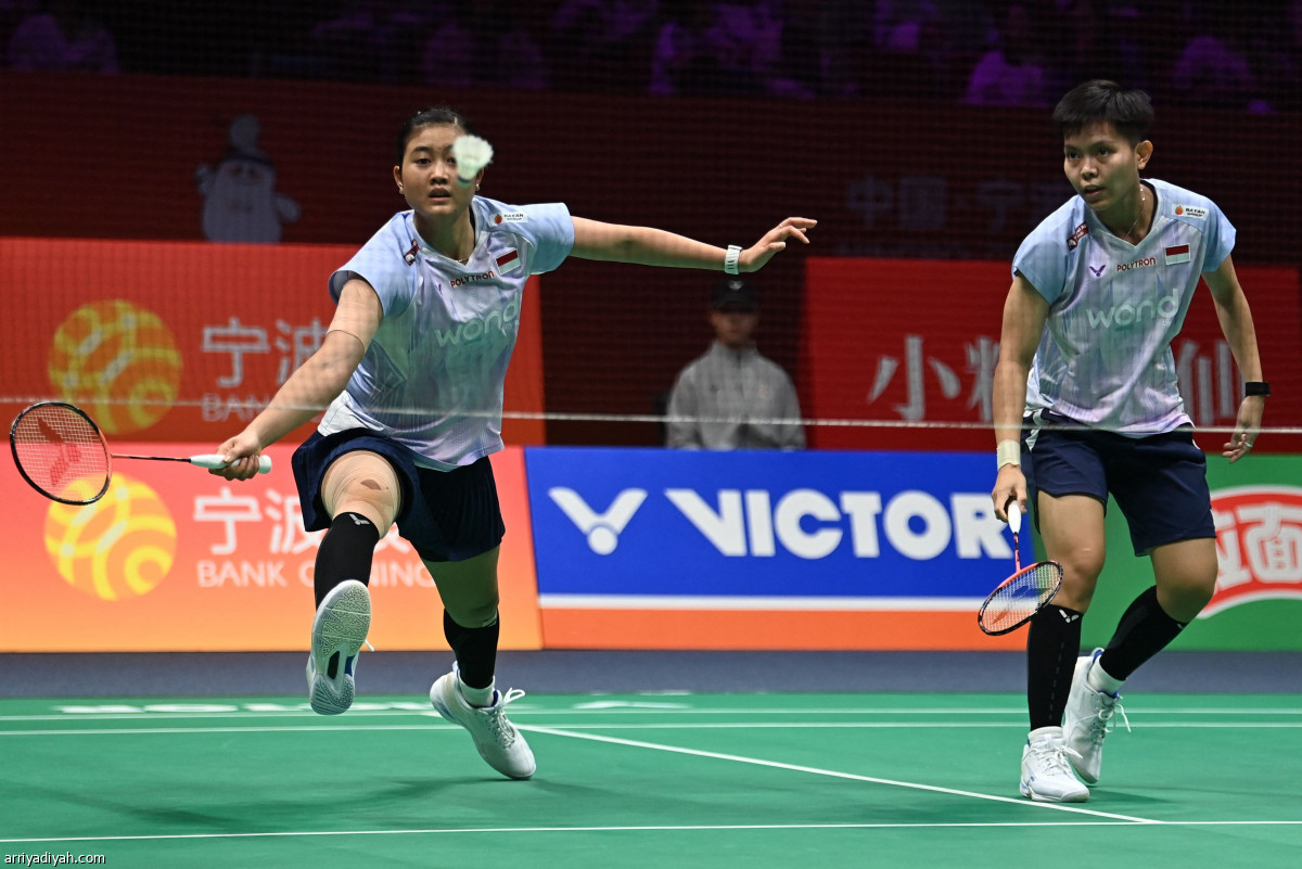 الريشة الطائرة