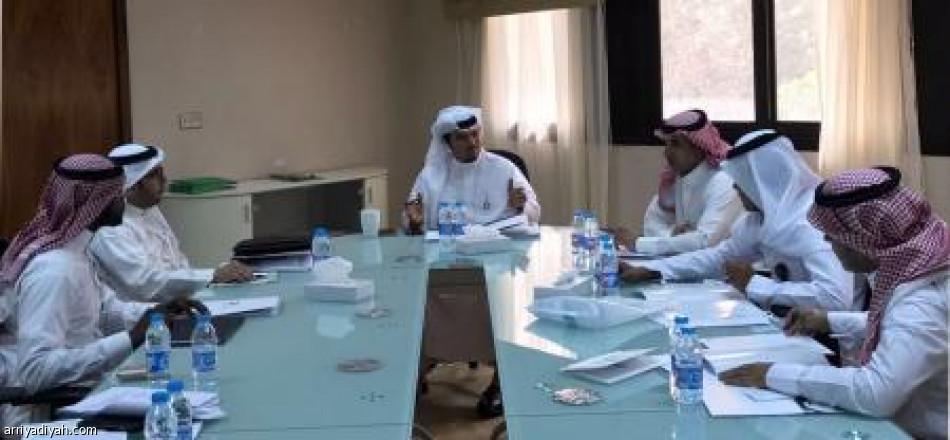 الاحتراف تعقد اجتماعها الأول