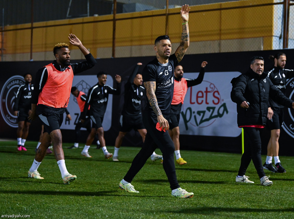 مناورة تطمئن مورينو على الشباب