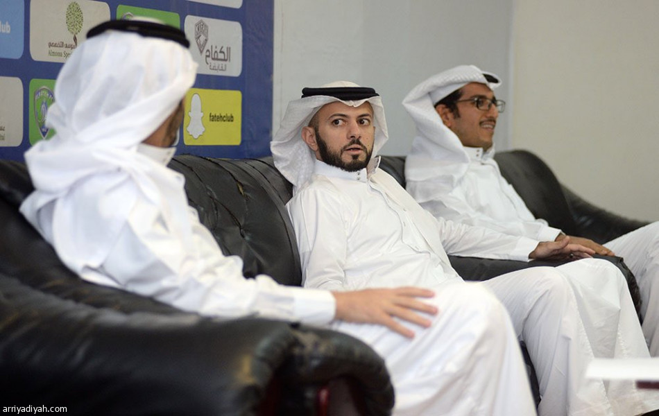 الظروف الأسرية تبعد الراشد عن الفتح