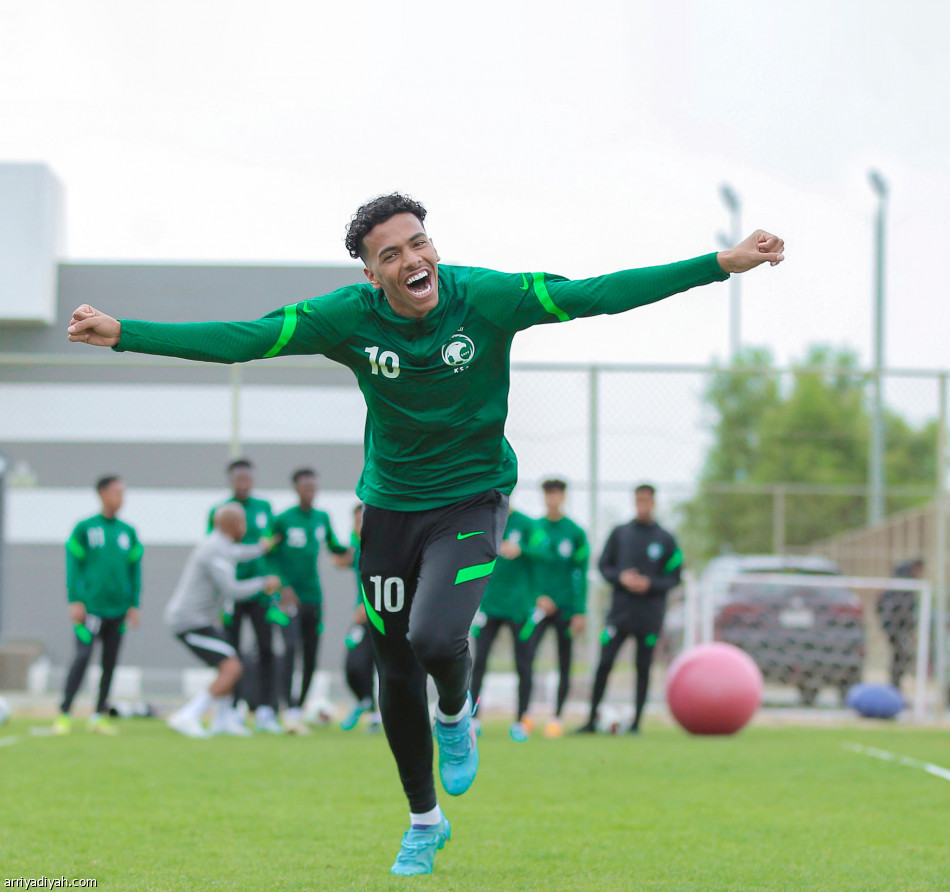 قلعة شمسان.. 
وجهة عربية