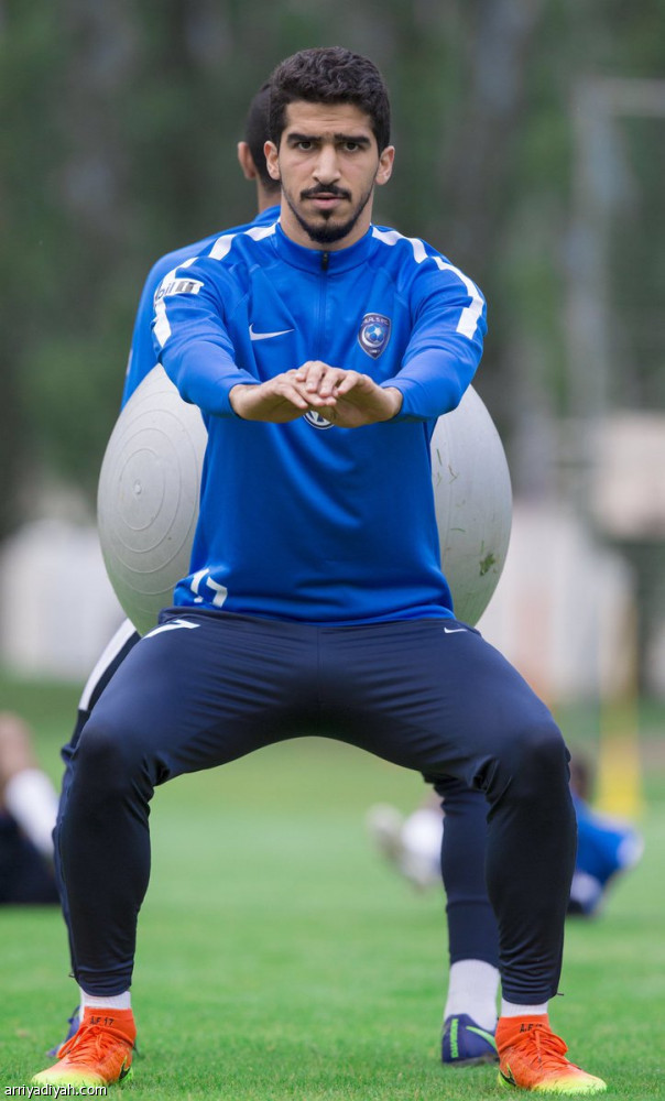 دياز يفصل مدافعي الهلال عن المهاجمين