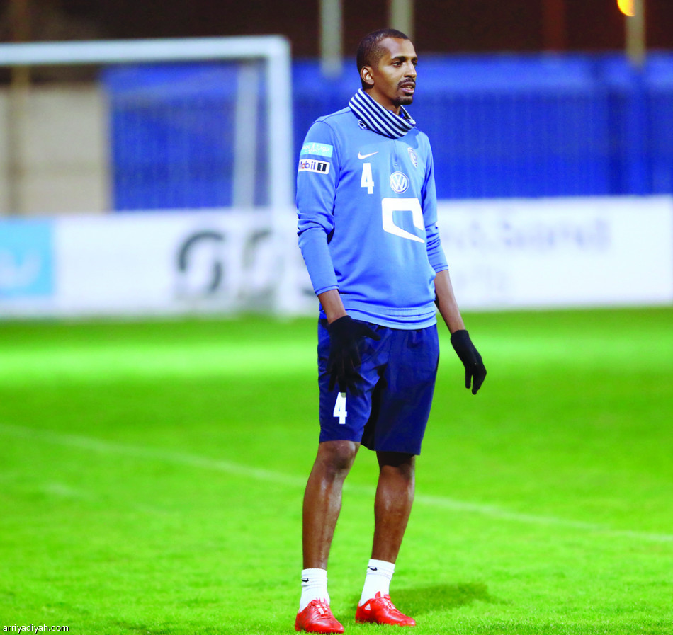 الهلال يستغنى عن ألفيس .. والعابد يشارك أمام التعاون
