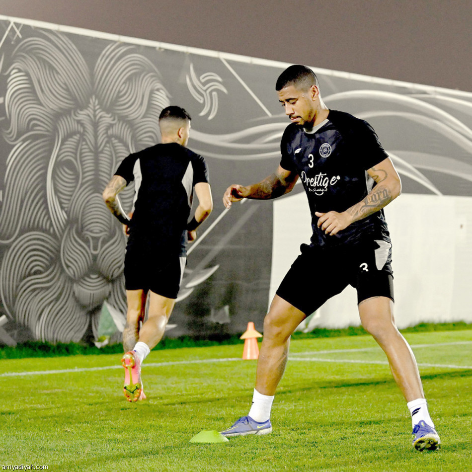 في غياب أبو بكر..
النصر علامة كاملة