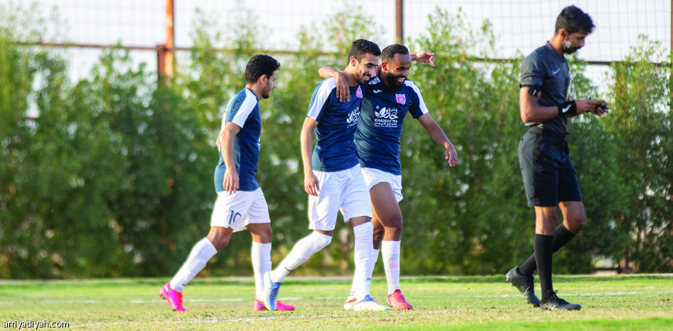 بعد 28 عاما 
العربي يعود إلى الأولى