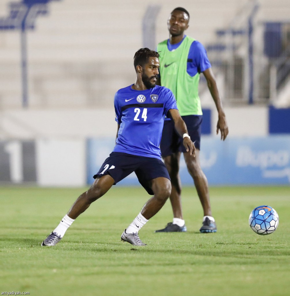 الهلال يبحث عن طائرة خاصة