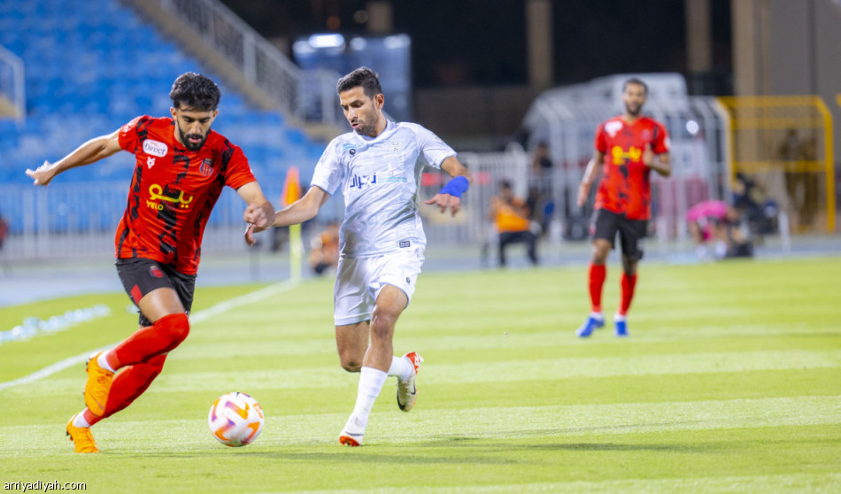 تاوامبا يمنح الأخدود الانتصار الأول