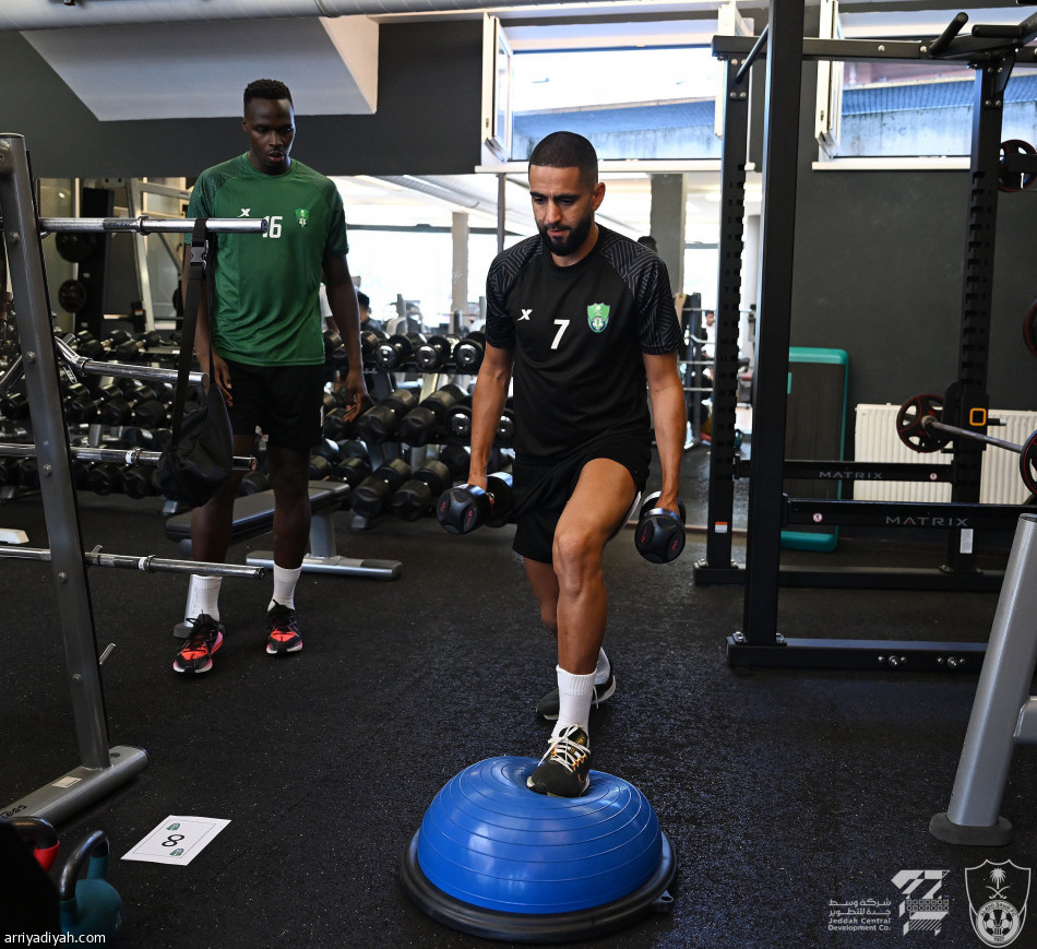 اليوم.. الأهلي يدشن تجارب النمسا