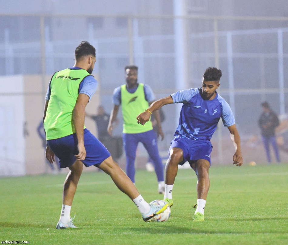 الفتح.. دونيس يريح اللاعبين