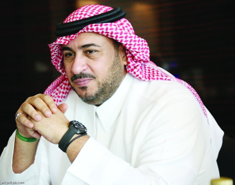 تركي بن مقرن يبارك تدشين جمعية الطيران الخليجي