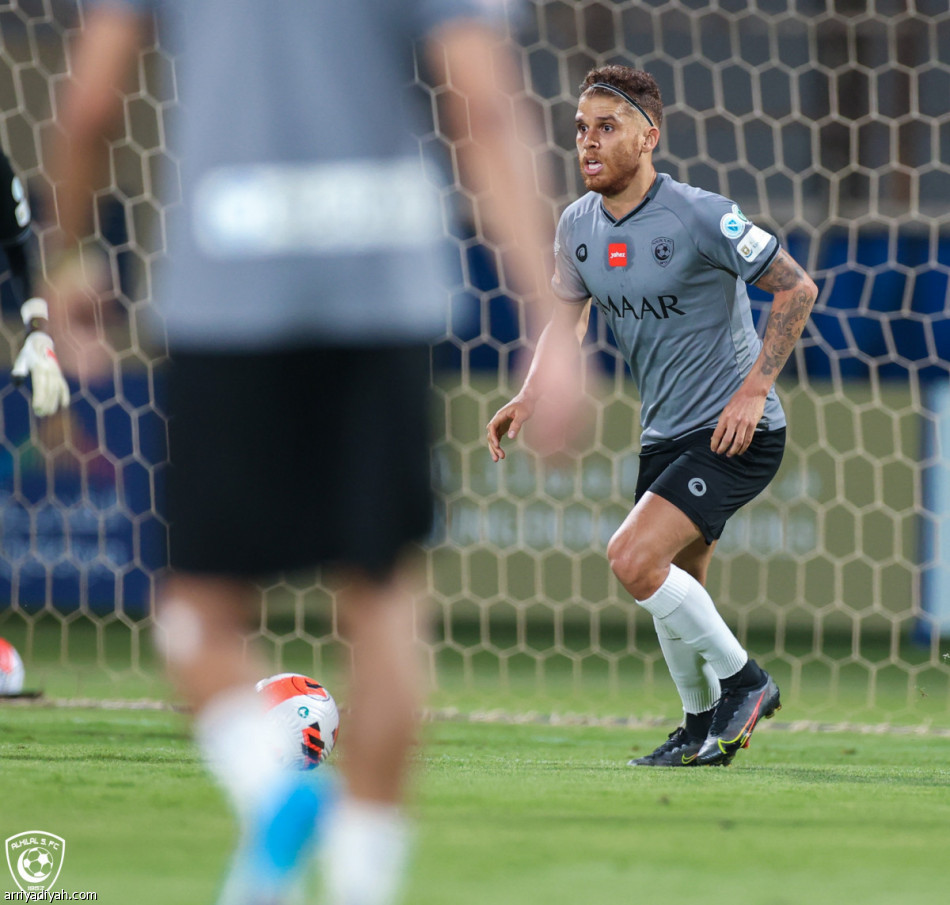 ميشايل يلتحق بتدريبات الهلال