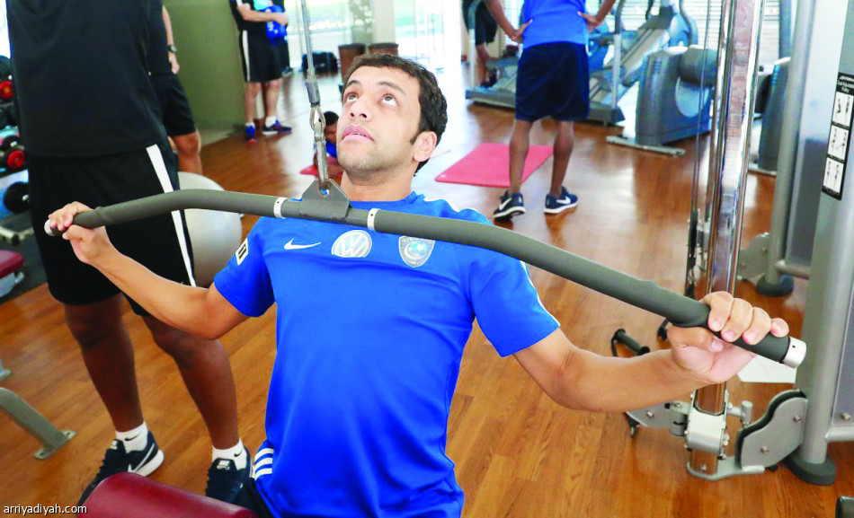 دياز يطالب لاعبي الهلال بمضاعفة الجهد