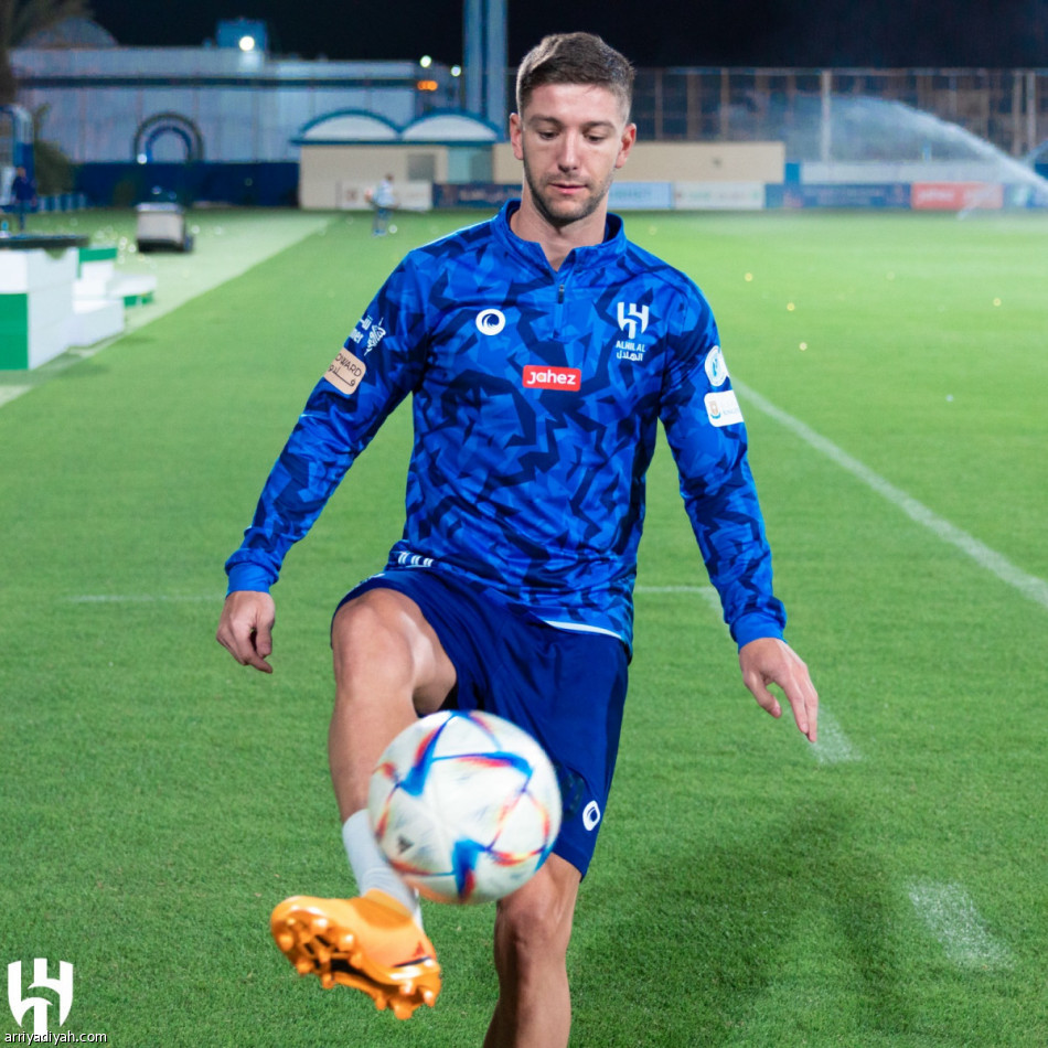 الهلال.. دياز يطبق تكتيك النصر