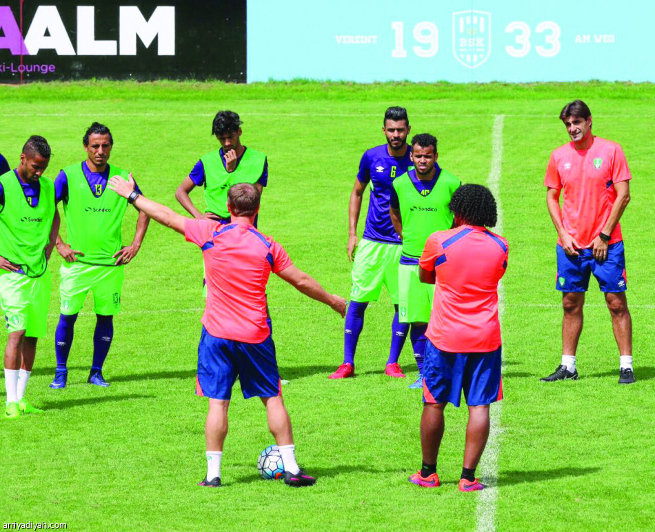 الأهلي يواصل تحضيراته في زالتسبورج