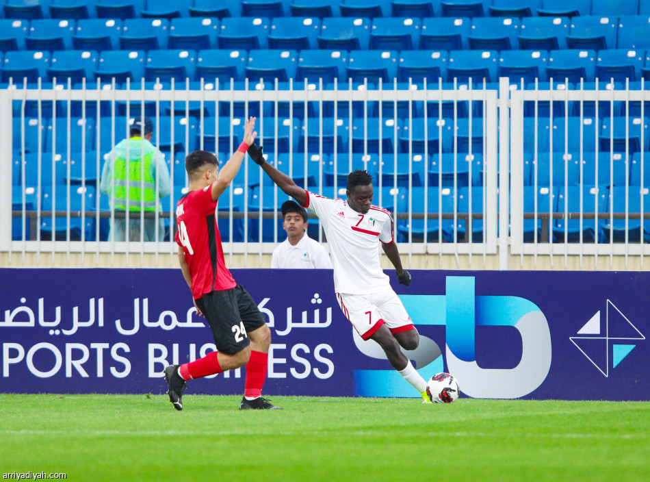 4 معايير
تضبط حكام العربية