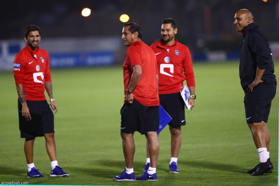 الهلال يخسر الفرج في كلاسيكو الصدارة