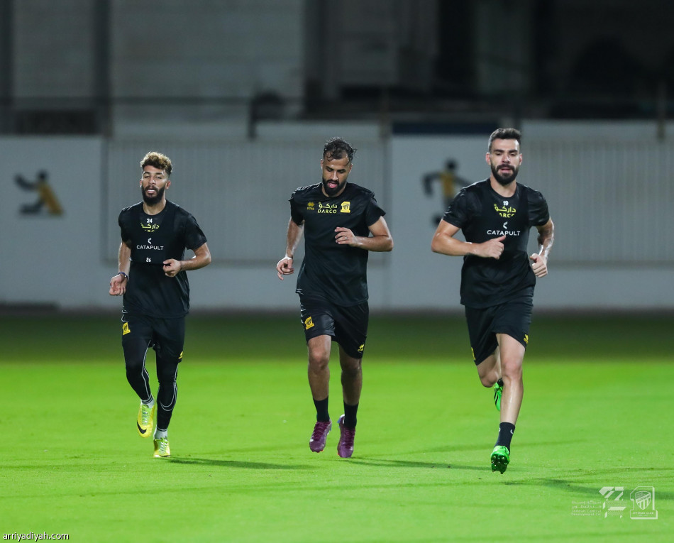 الأحد.. الوحدة يُجهز الاتحاد للكلاسيكو