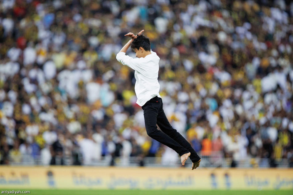 بالتخصص..
الأزرق يكسر الاتحاد