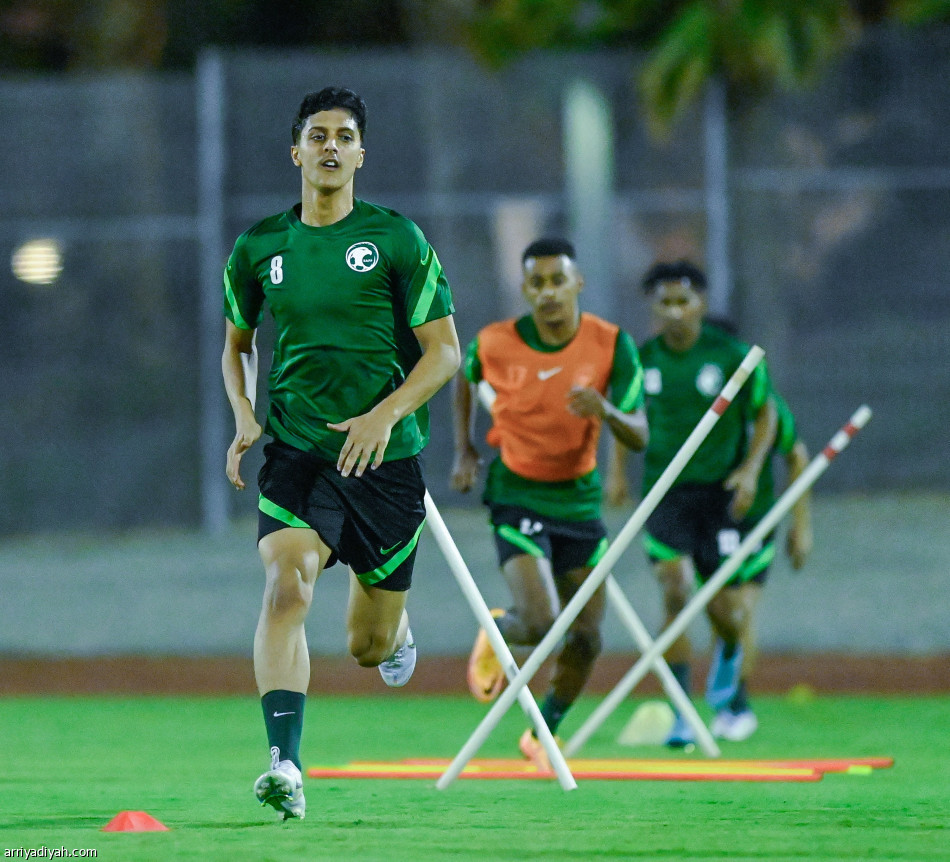 «غرب آسيا».. الأولمبي يستهدف التأهل أمام البحرين