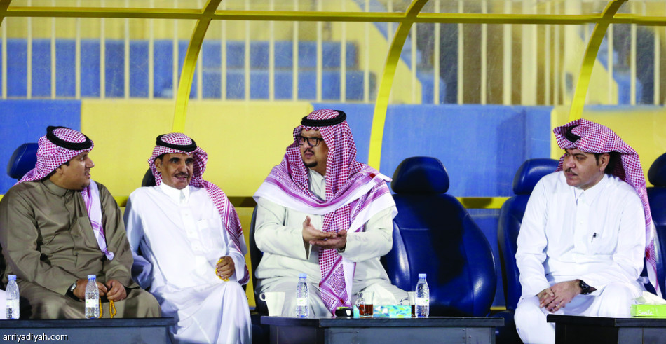فيصل بن تركي يطالب الجماهير بالمساندة