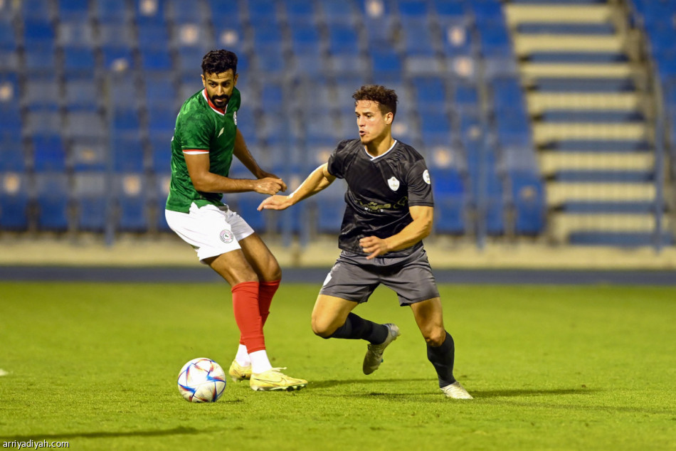 الدوري الرديف.. الطائي يكسب الاتفاق في 4 دقائق