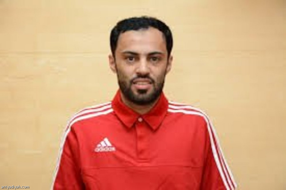 المرداسي يقود قمة الهلال والشباب