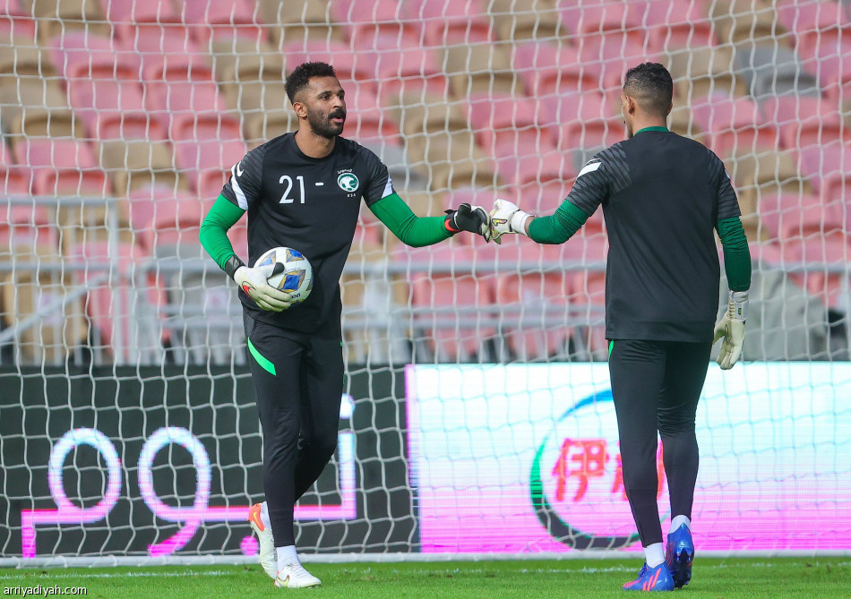 الأخضر يختتم تحضيراته لمواجهة عمان