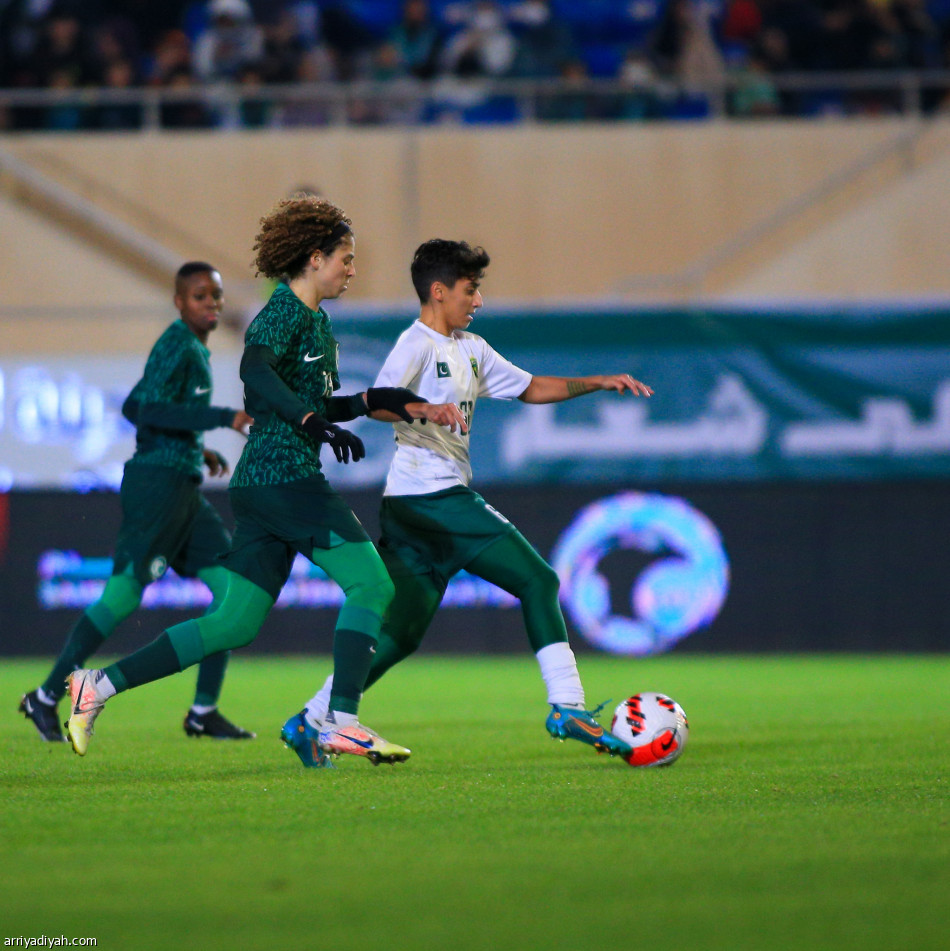 أخضر السيدات يحقق كأس البطولة الدولية