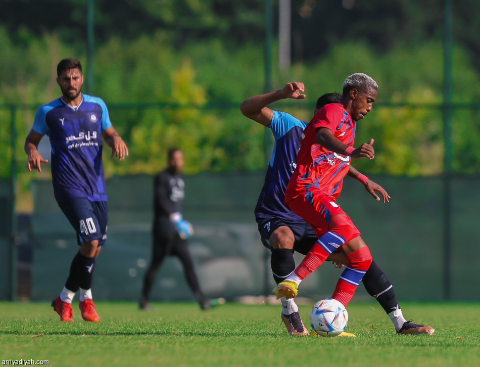 أبها يكسب التجربة الرابعة بثنائية العمري