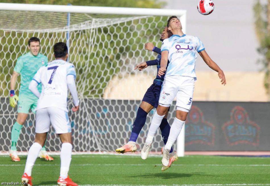 الرباعية الأولى 
تؤهل الفيحاء