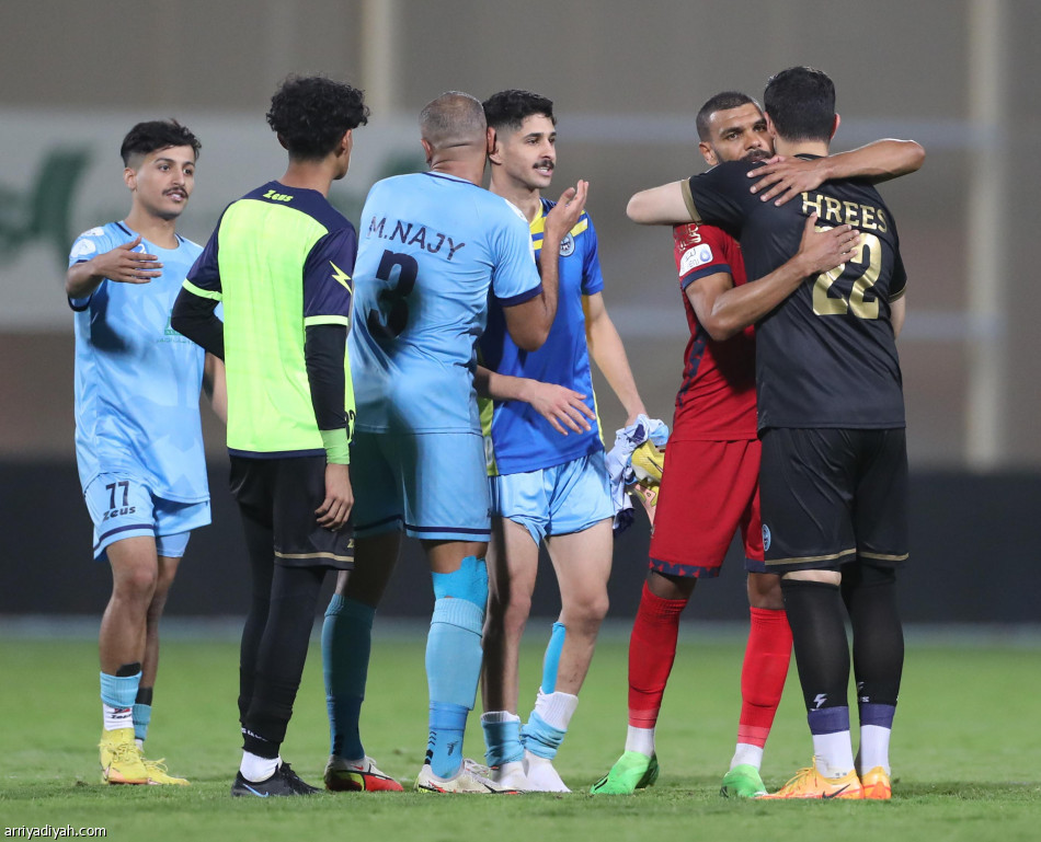 ثنائية المزيريب تمنح الباطن النقطة الأولى