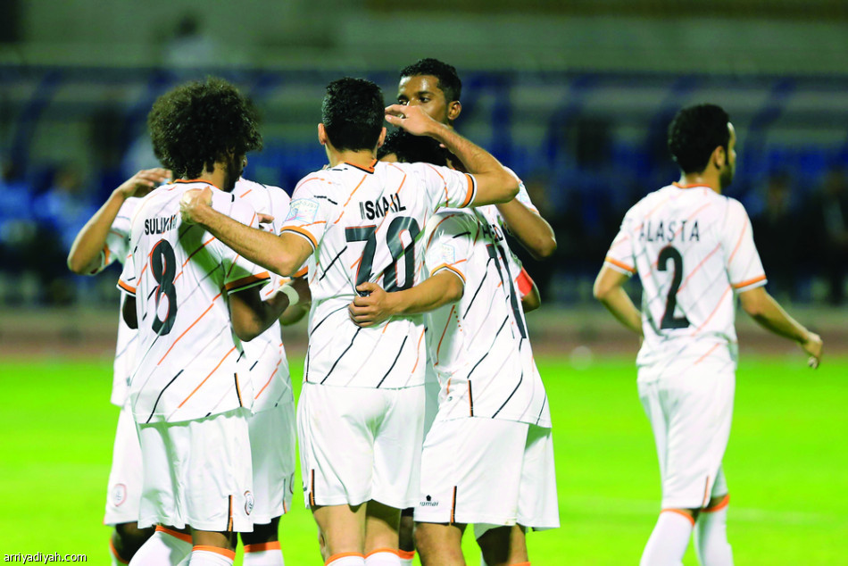 الشباب يفوز بعد 58 يوماً