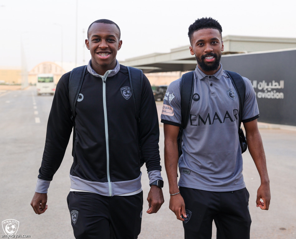 الفرج وسالم والشهراني خارج قائمة الهلال