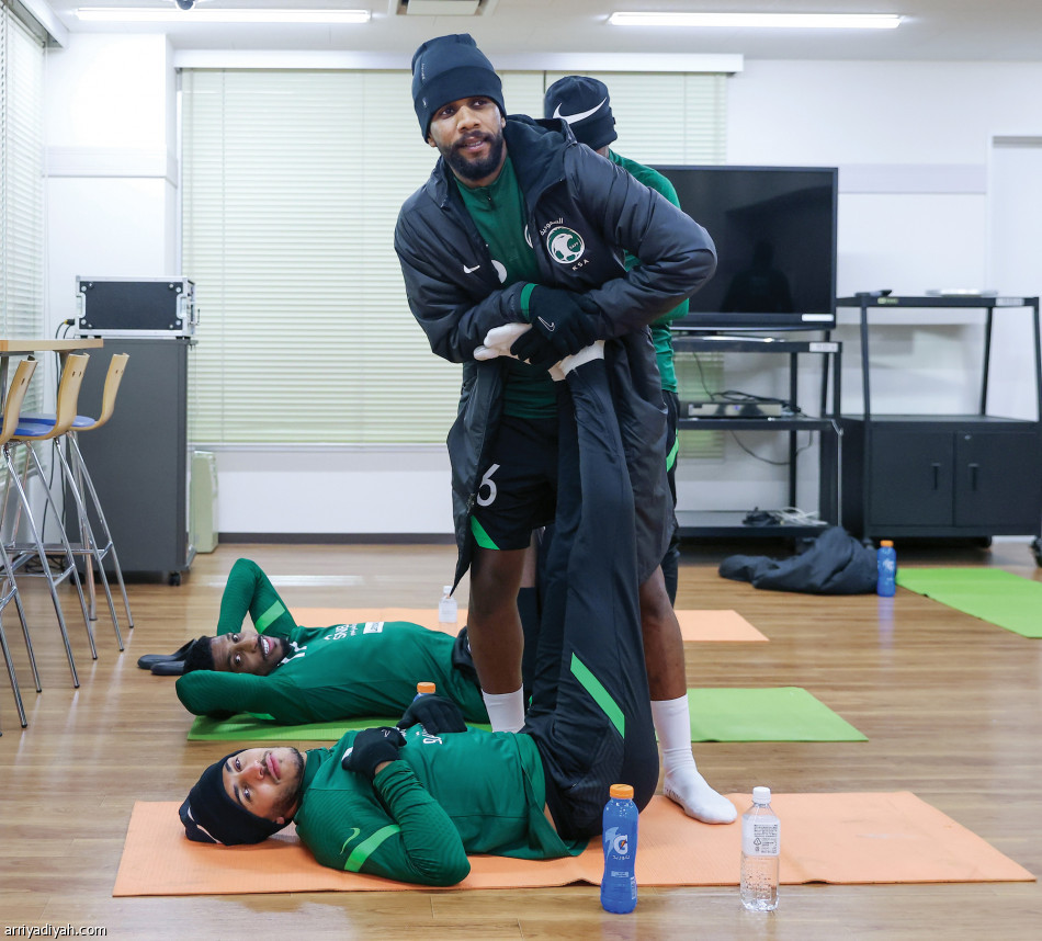 بـ7 دقائق.. 
ياسر يكسر رقم سلمان