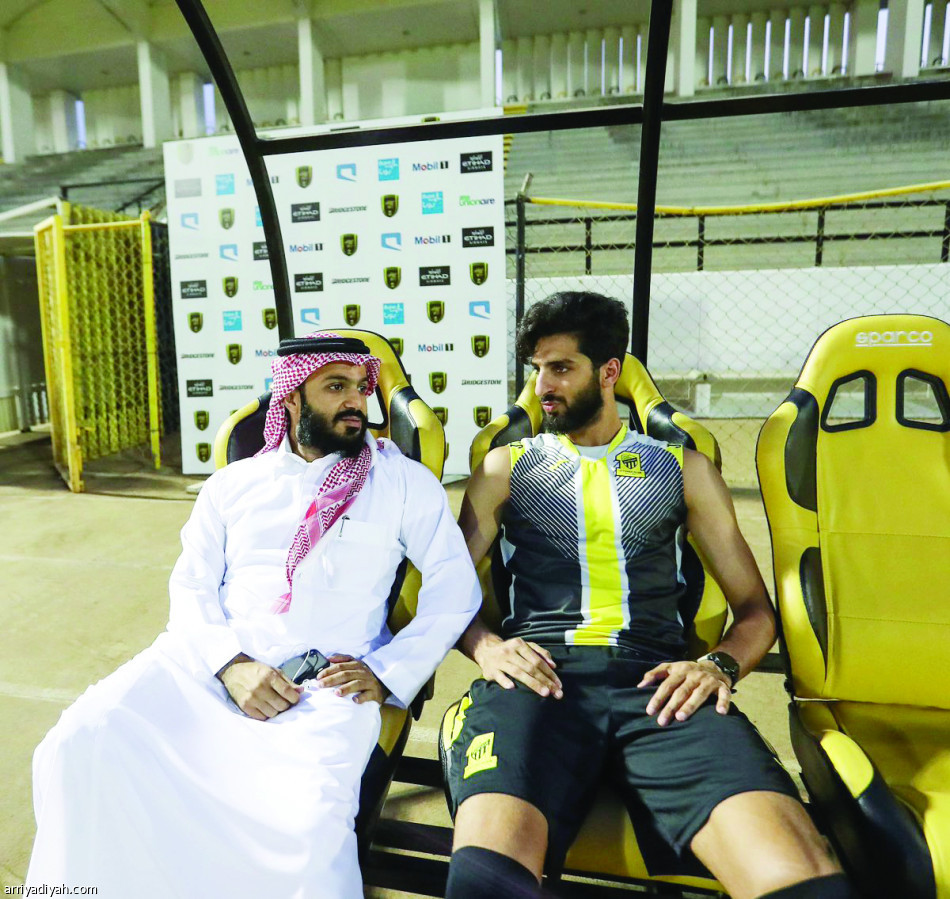 5 يخلطون أوراق الاتحاد قبل الكلاسيكو
