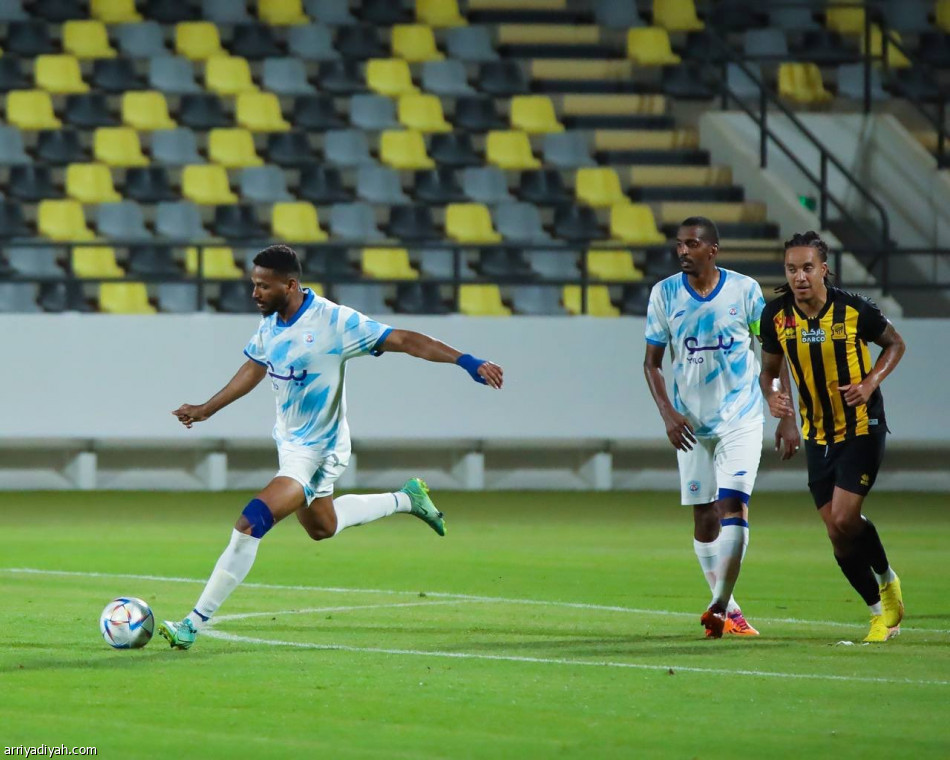 الاتحاد يختتم تجريبياته بثنائية أبها