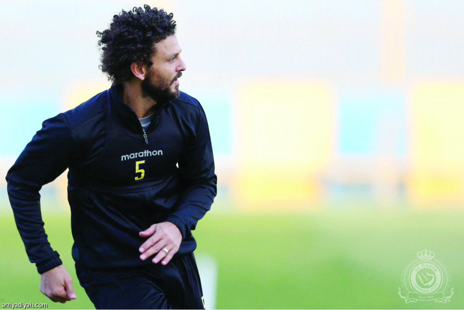 جوستافو يبحث عن بديل السهلاوي