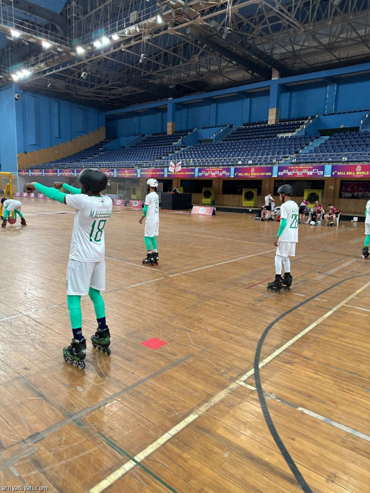 أخضر الرول يبلغ ربع نهائي بطولة العالم