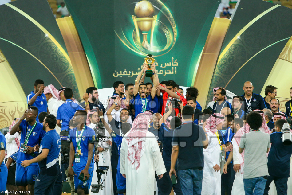 الهلال يحقق الثنائية في موسم تاريخي