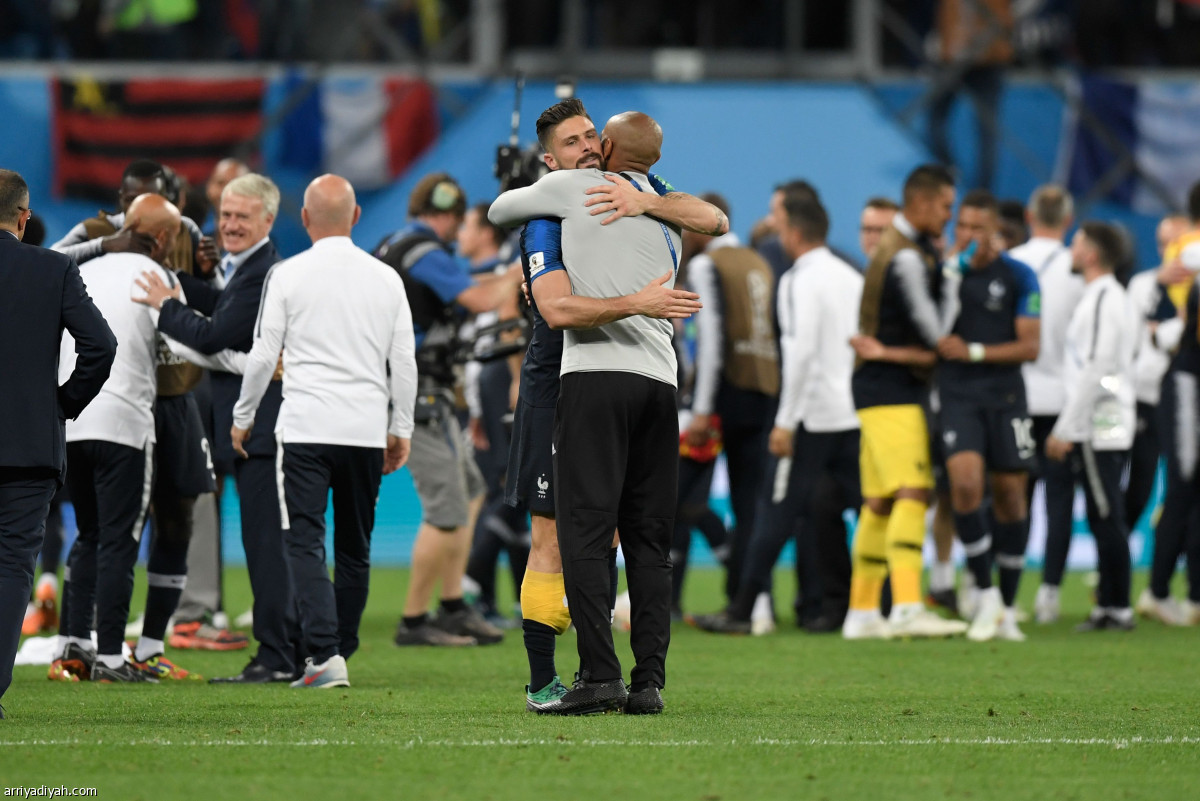 فرحة مكتومة