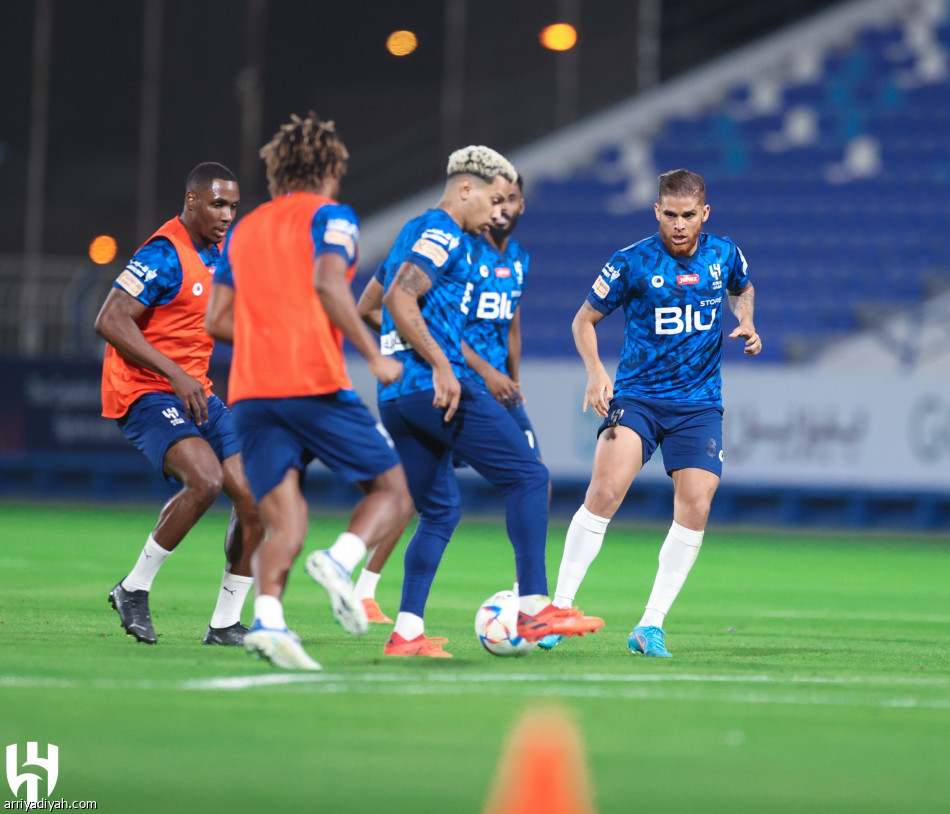 الهلال.. الدوليون ينتظمون في التدريبات