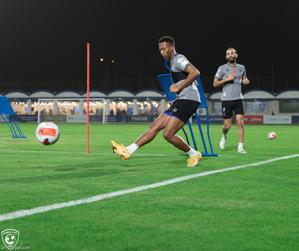 الفرج يدخل العيادة قبل ضمك