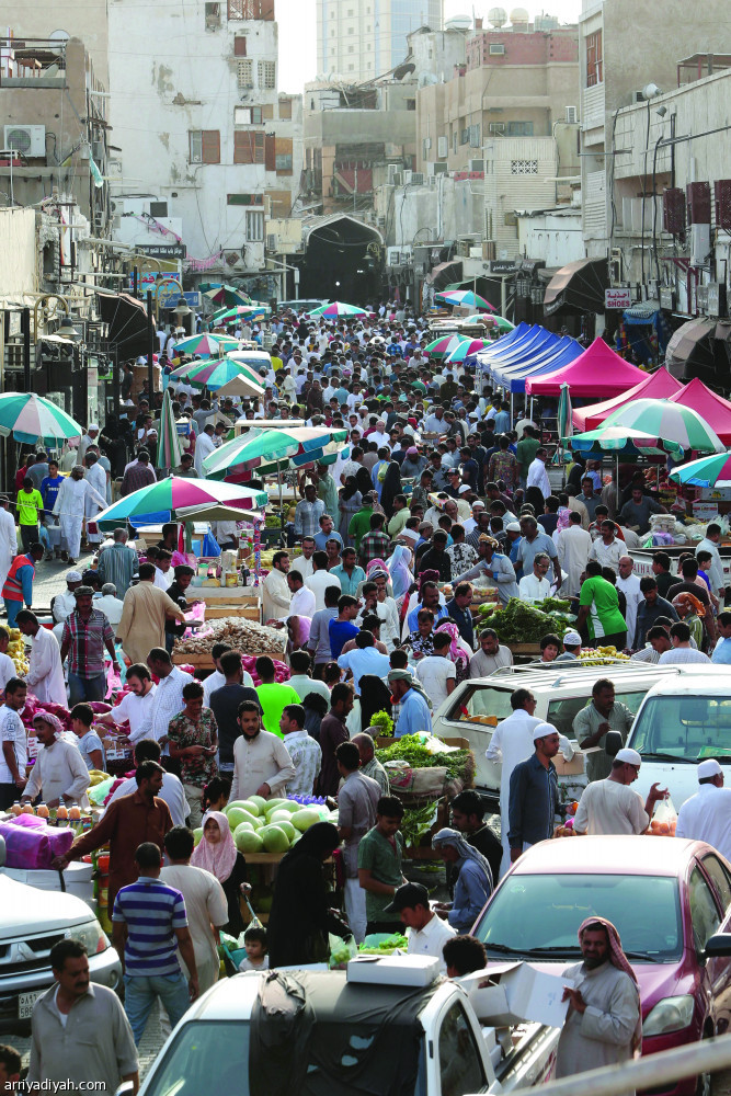 أهالي جدة.. الاتجاه إلى وسط البلد