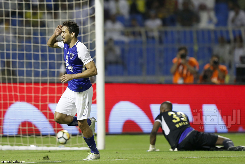 الهلال يفرض أفضليته في الديربي بثنائية سالم وإدواردو