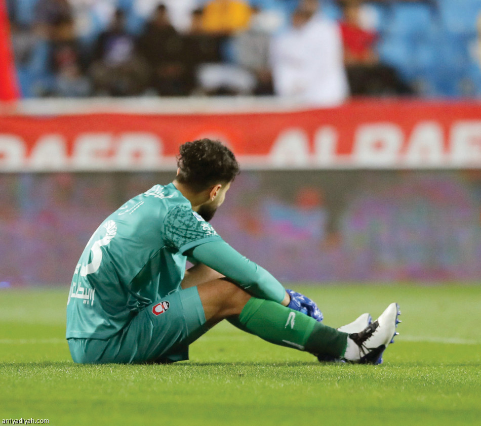 الدقائق الأخيرة.. 
فرحة هلالية رابعة