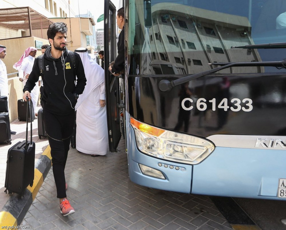 الاتحاد يصل الرياض تأهباً لنهائي ولي العهد
