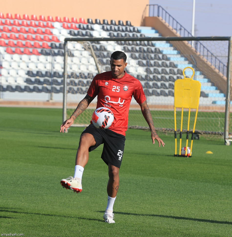 ماشين يرفض الراحة.. ويفتح ملف الاتحاد