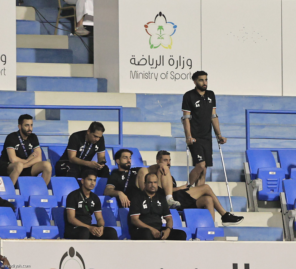 رباعية الفتح تعقد حسابات الاتفاق